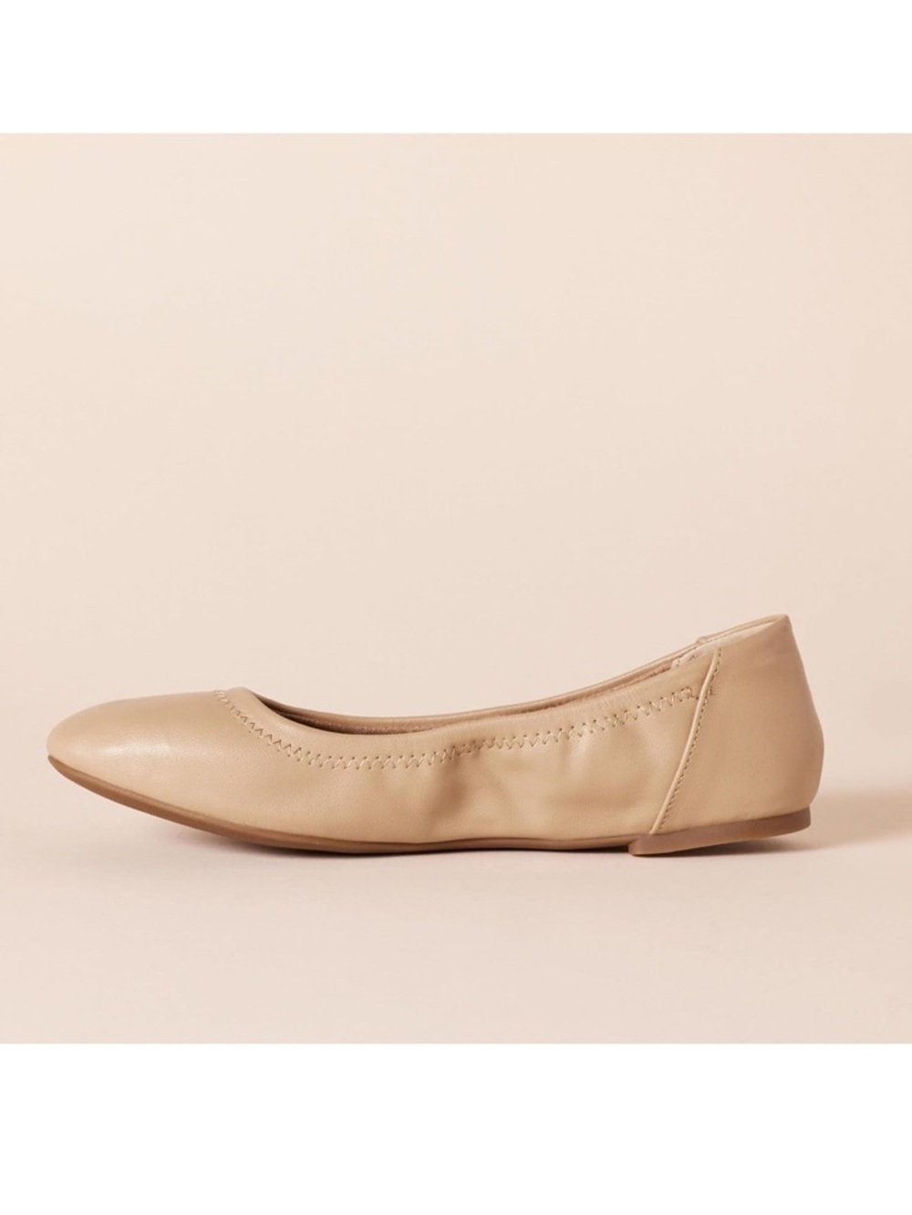 Amazon Essentials Women's Beige Ballet Flats - Picture 2 of 9